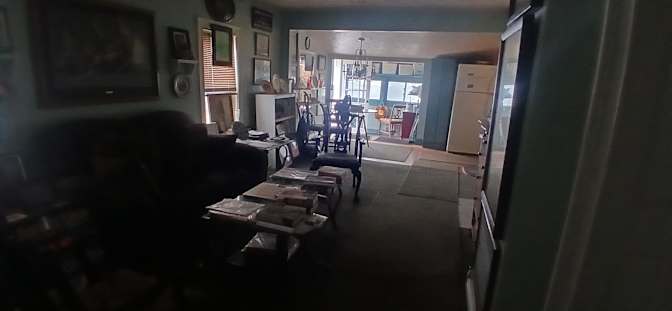 Tom Zomberg's room