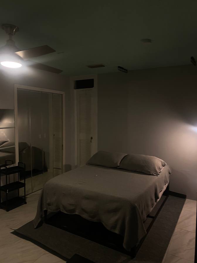 Colombian queen's room