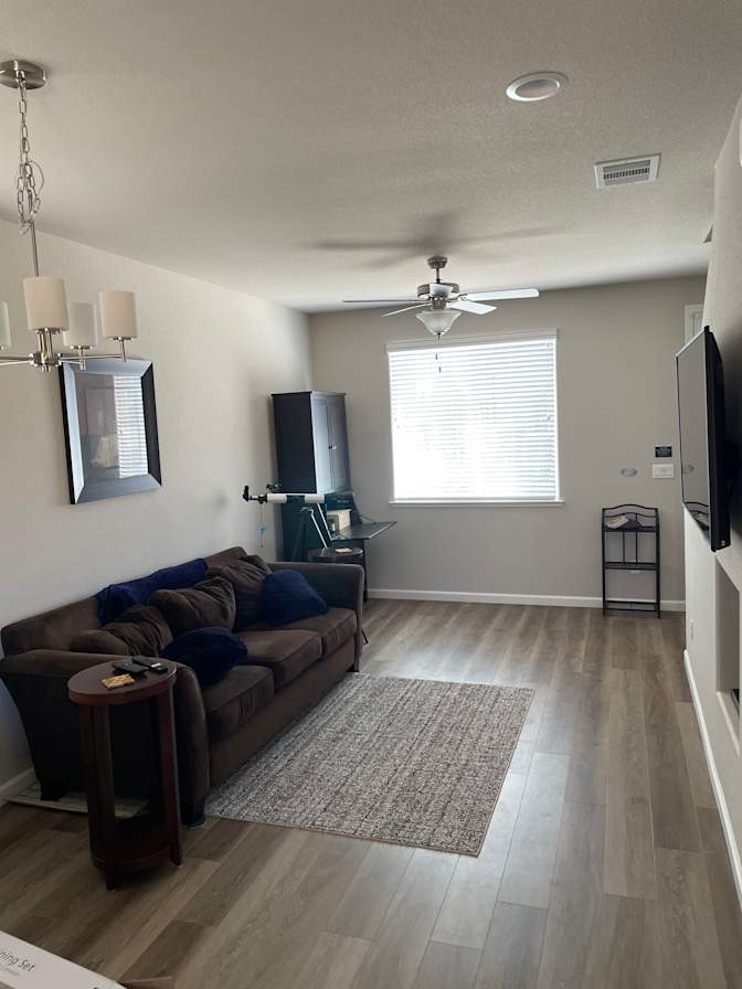 Evelyn's room
