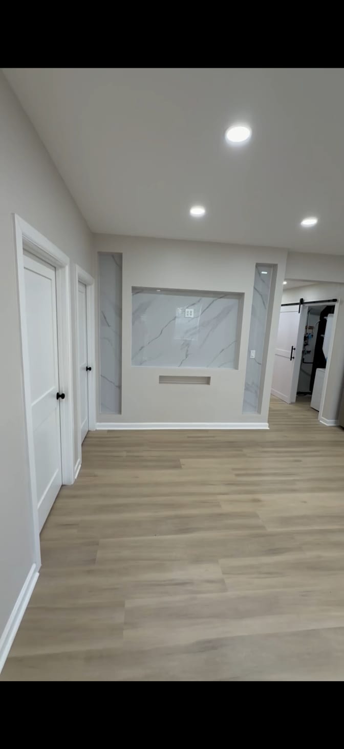 Alcove Rooms's room