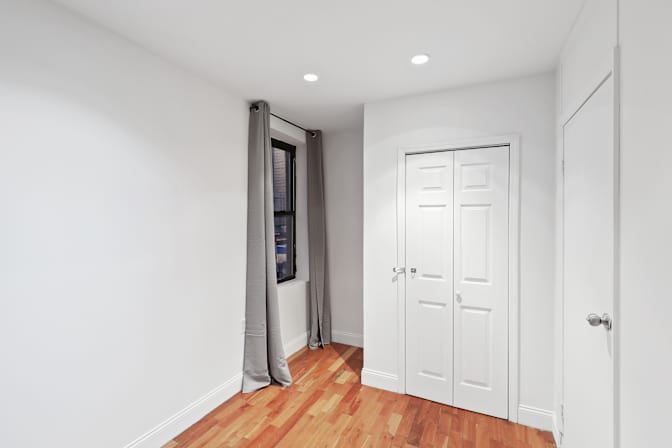 Sam June's room