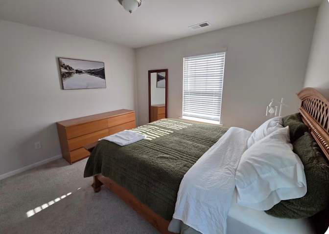 Tia's room