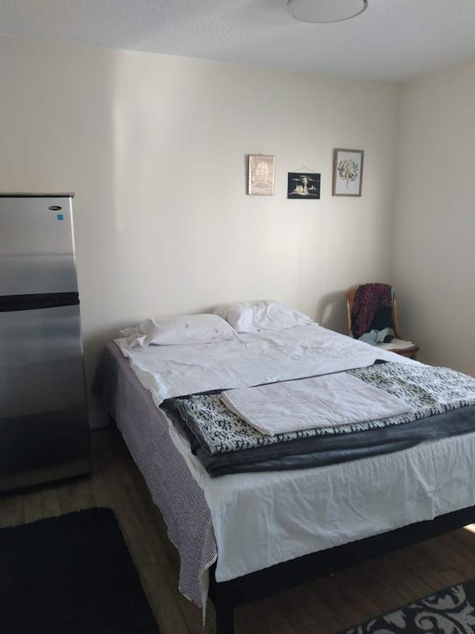 Ziba's room