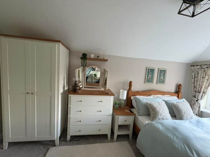 Vicky's room