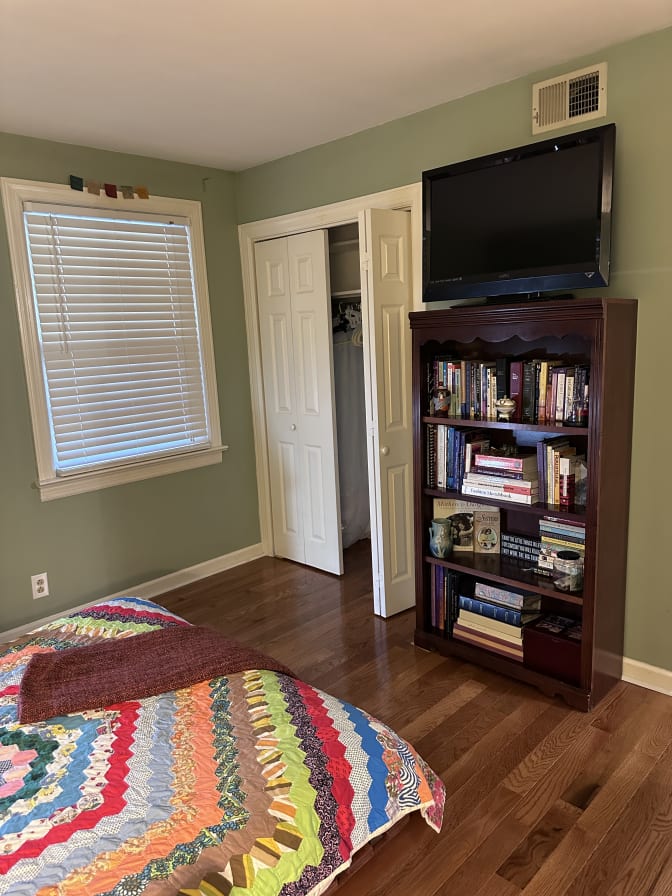 Elizabeth's room
