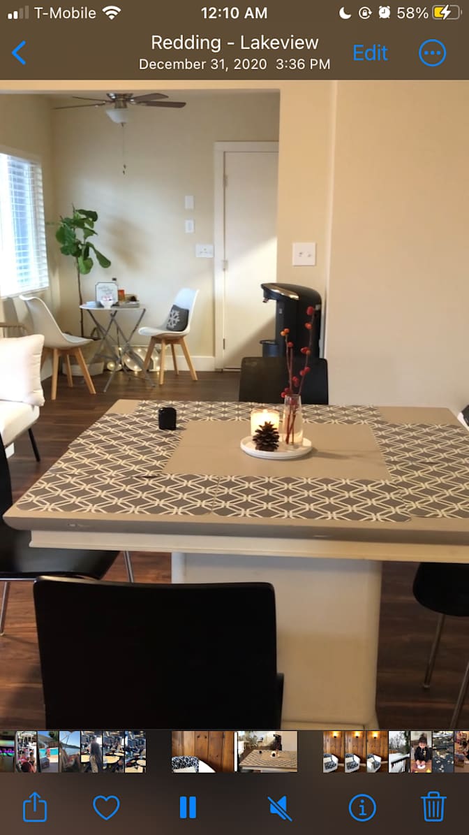 Lee's room