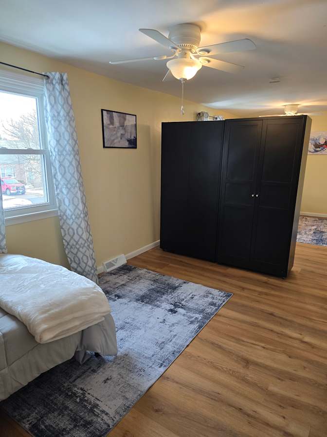 Pat's room
