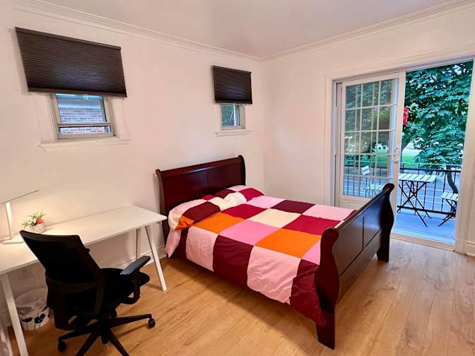 Nga Vu's room