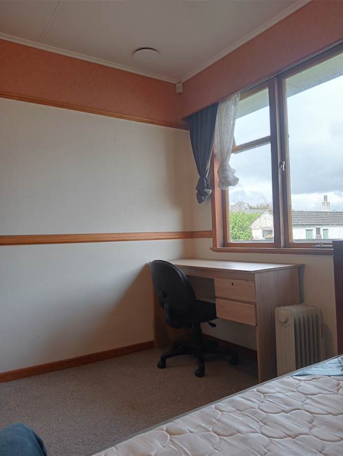 Gareth's room