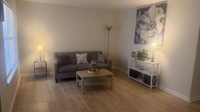 Simmie's room