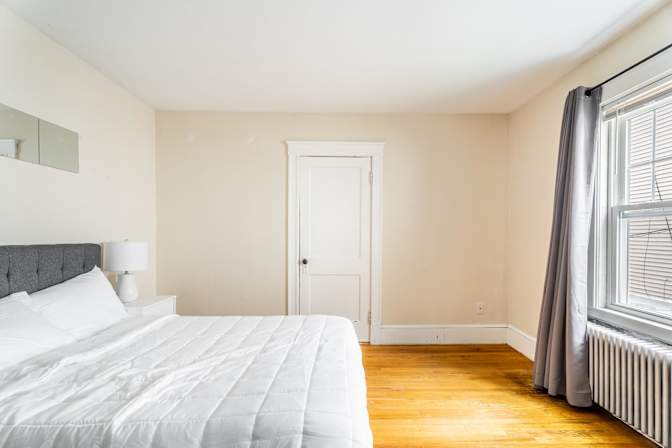 Sam June's room