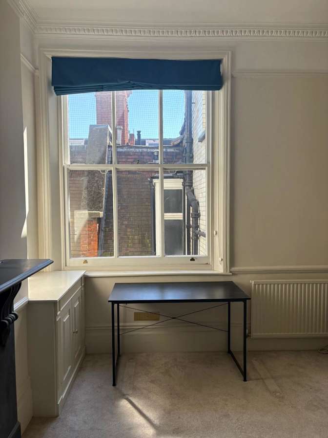 Fernán's room