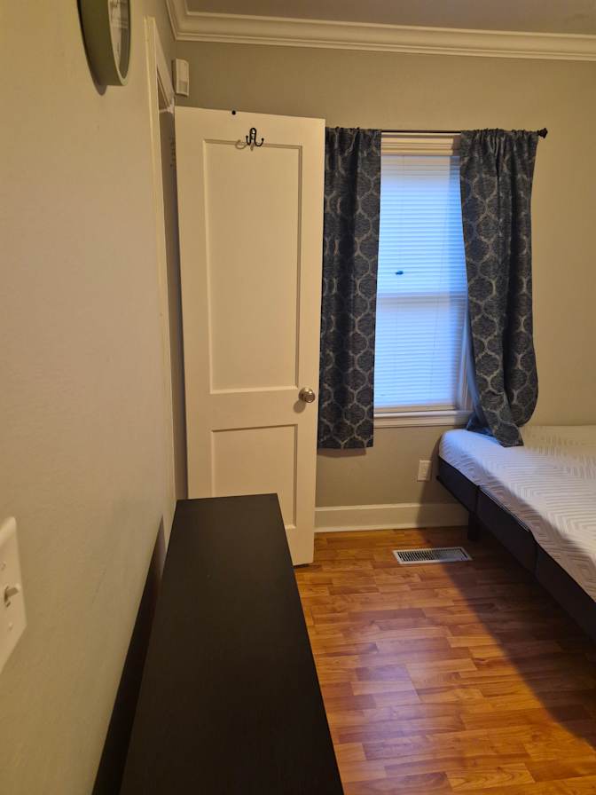 Jon's room