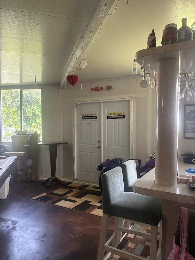 Lara L Colton's room