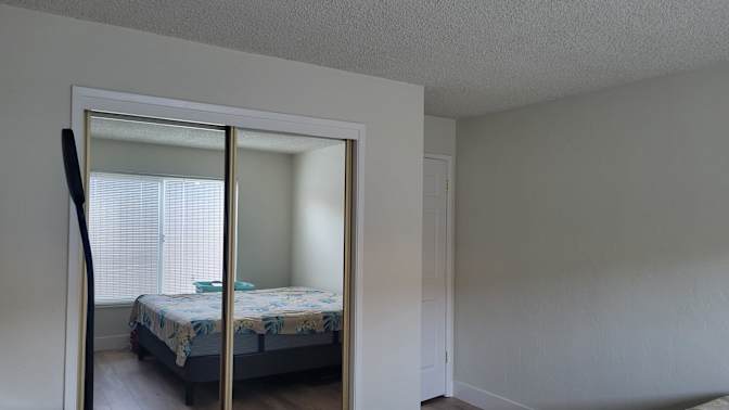 Satish's room