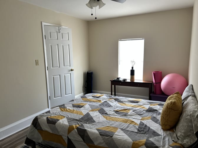 Ana's room