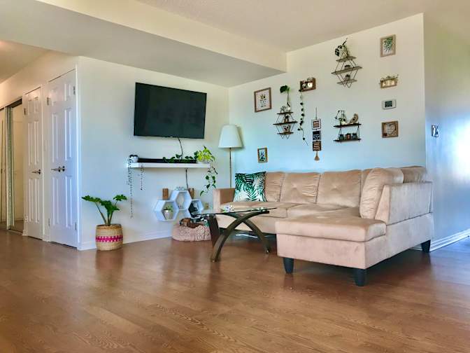 Suzanne's room