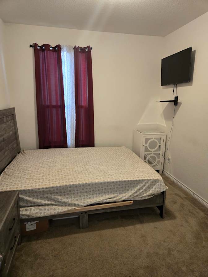 Alassane's room