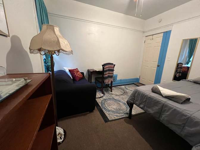 Cote's room