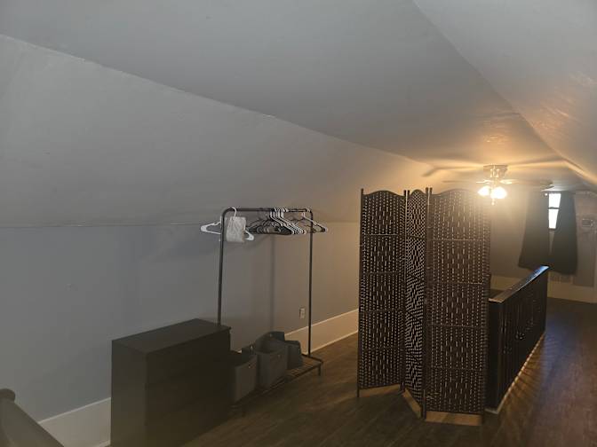 Hanna's room