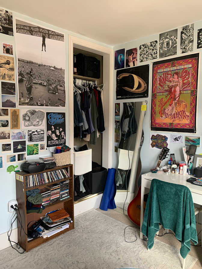 Kaela Welsh Schut's room