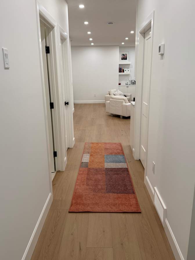 anisamovaffagh's room