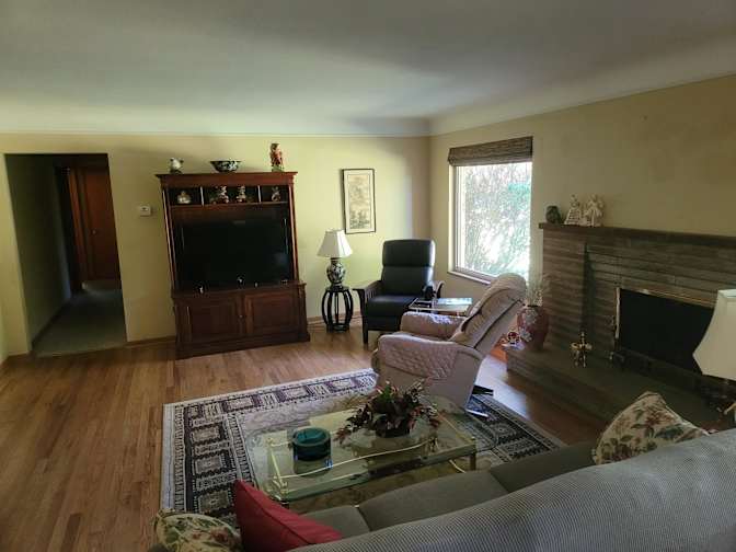 Rich's room