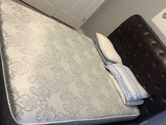 Godfred's room