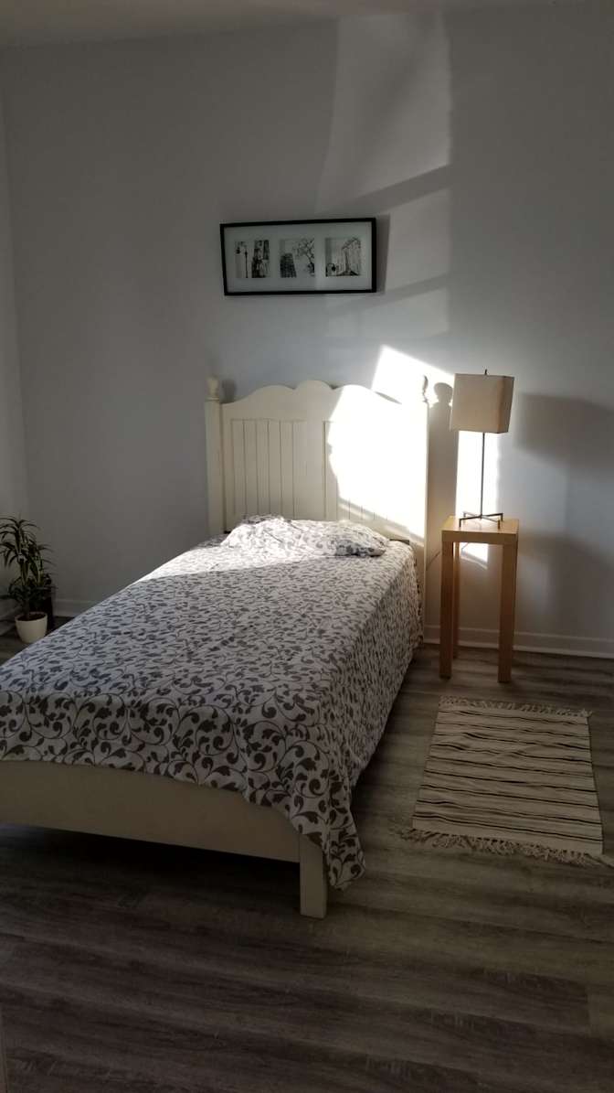 Lisa's room