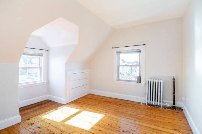 Sam June's room
