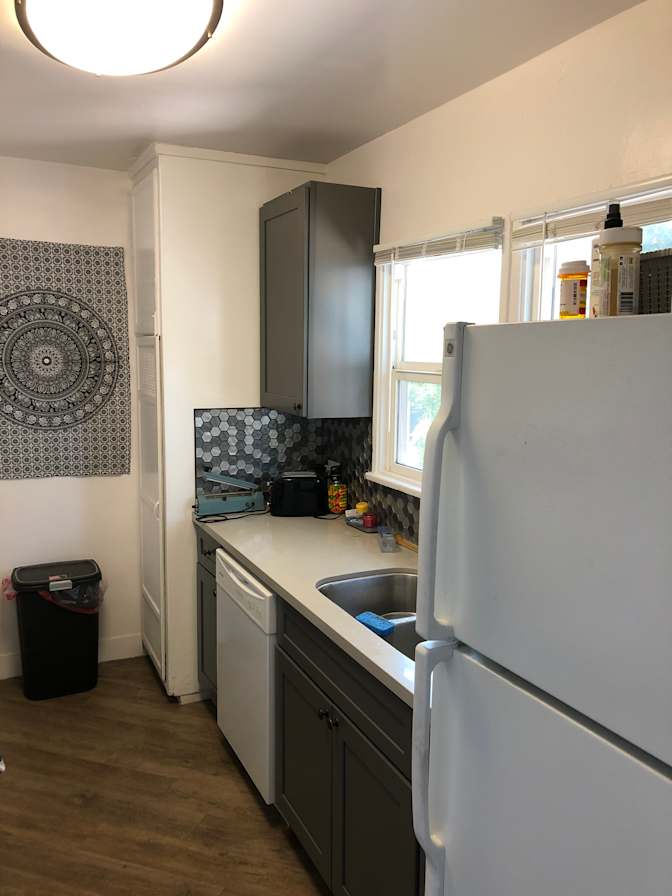 Tom's room