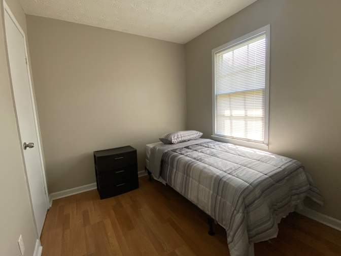 Hackett's House's room