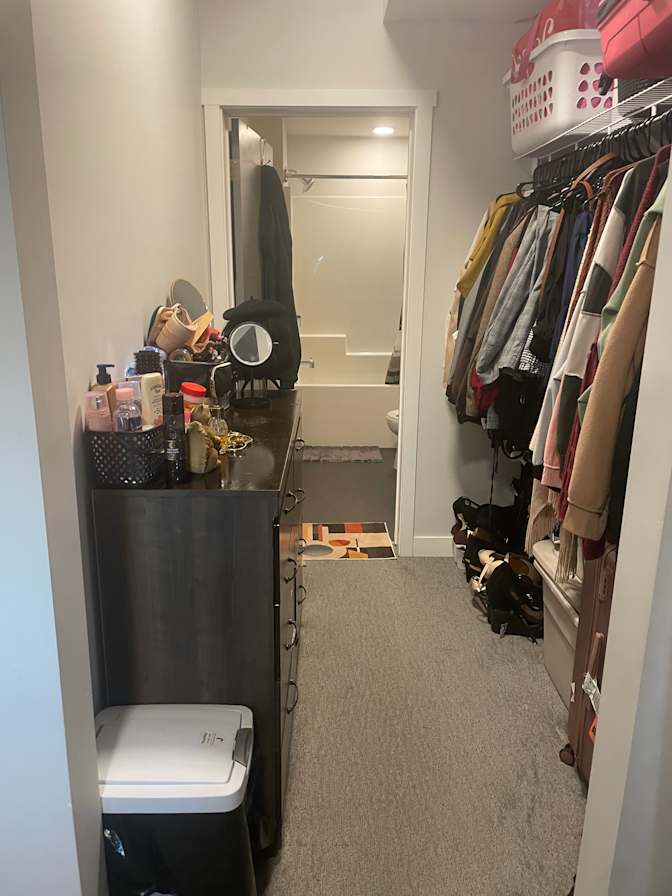 Merit's room
