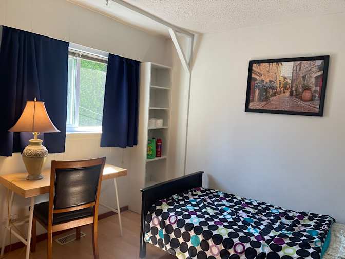 Kim's room