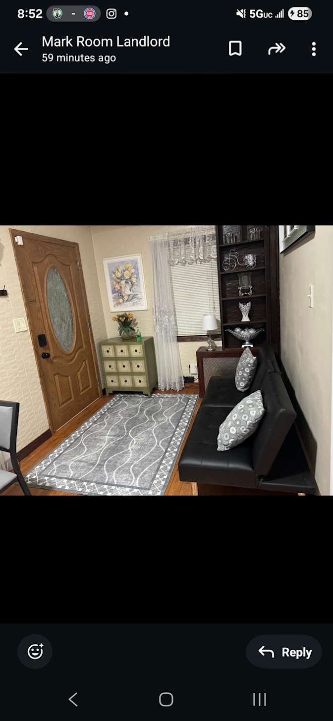 moise richardson's room