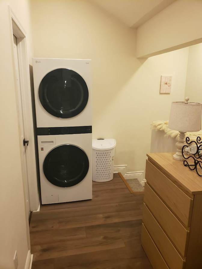 Sassan's room