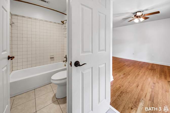 Life Unlocked Rentals's room