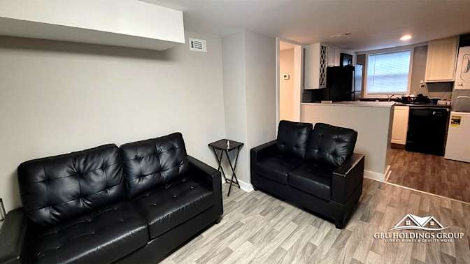 GBU Holdings Group's room
