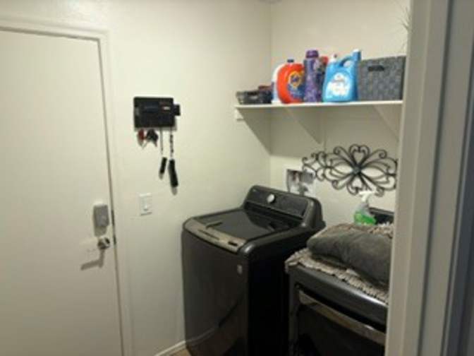 anthony williams's room