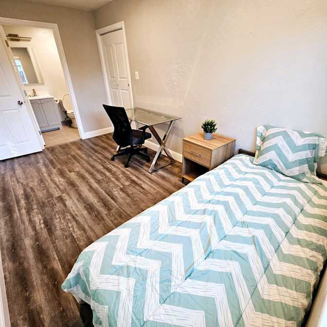 Silvia's room