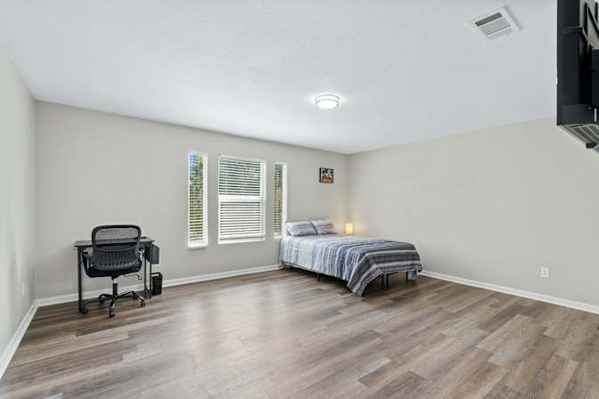 PadSplit's room