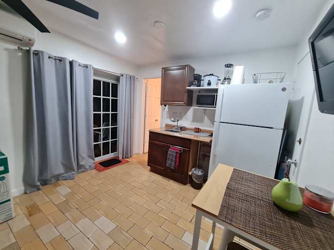 Julia zuniga's room