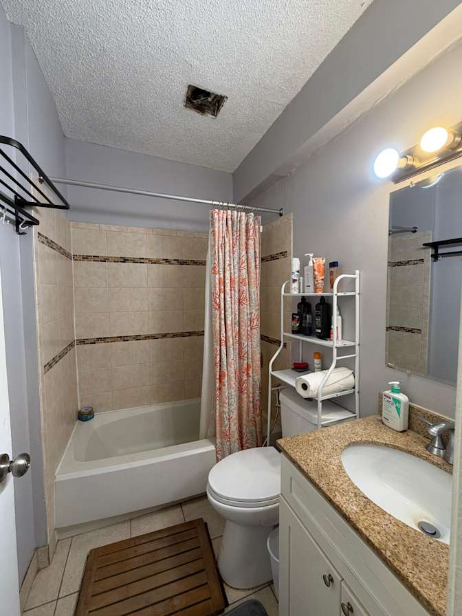 Biraj Kakadiya's room