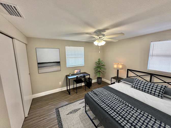 PadSplit's room
