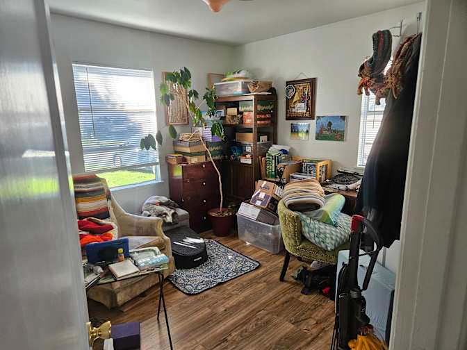 Carla L's room