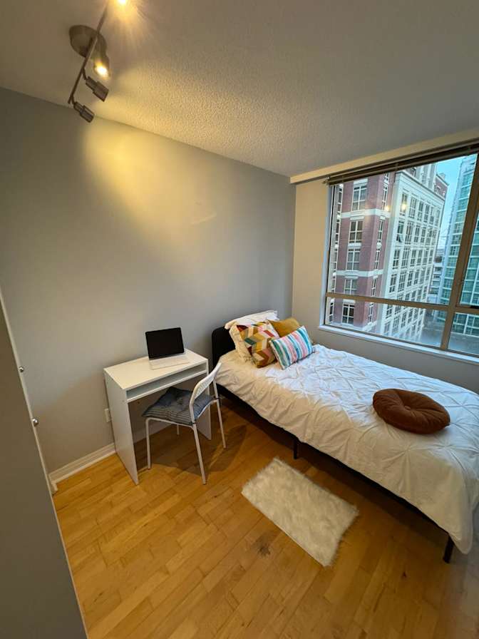 Van House's room
