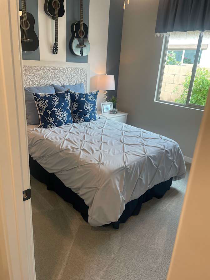 Kenyon's room