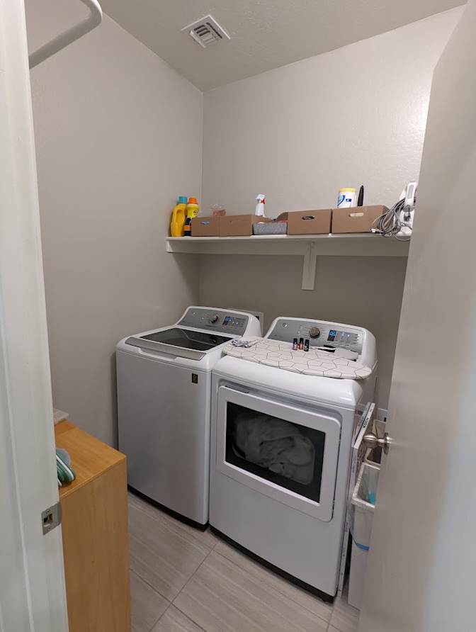 Daniel C.'s room