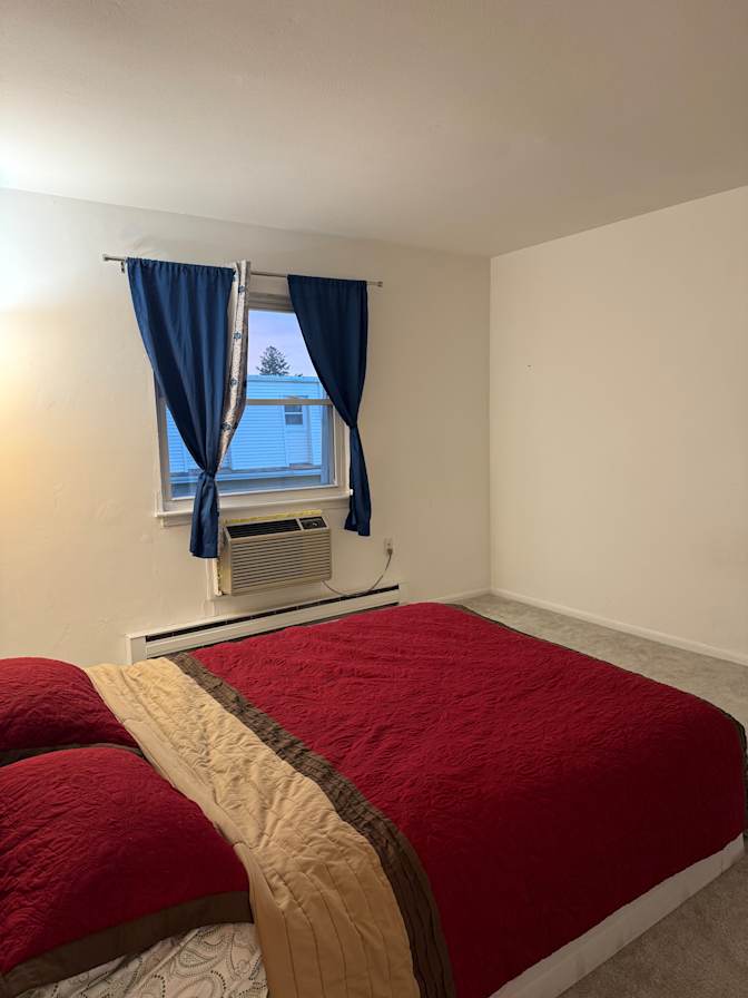Ali's room