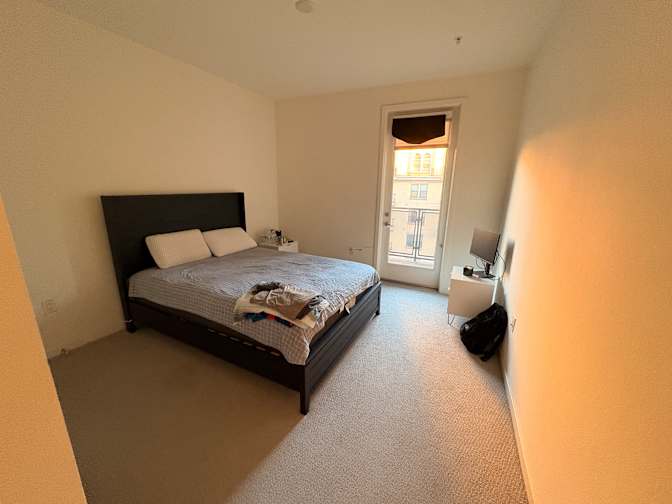 Joe C's room
